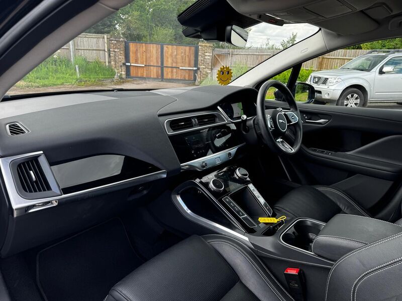 JAGUAR I-Pace