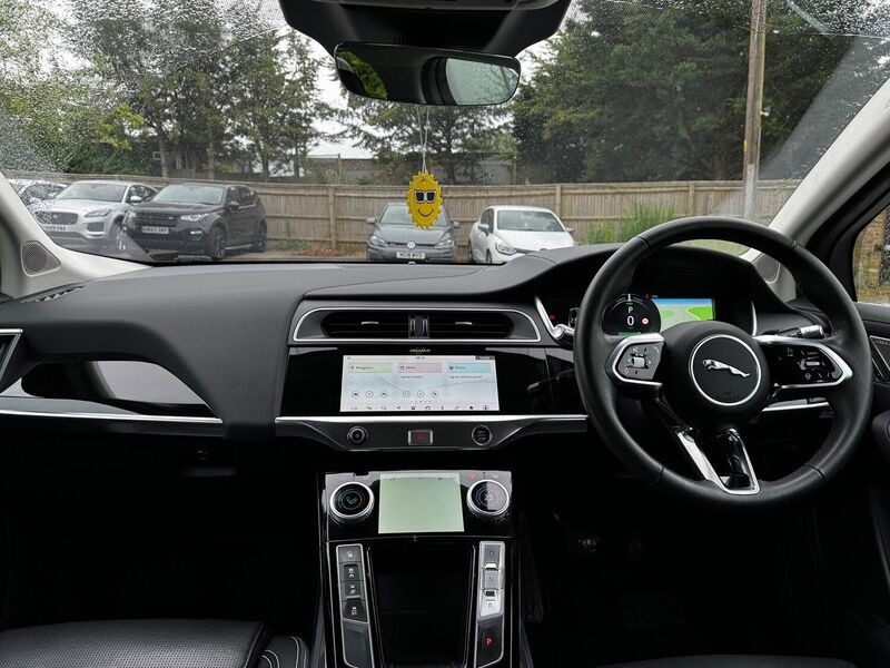 JAGUAR I-Pace