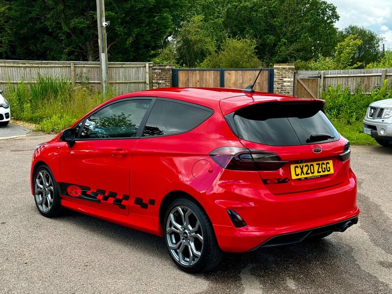 FORD FIESTA
