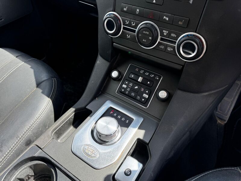 LAND ROVER DISCOVERY 4