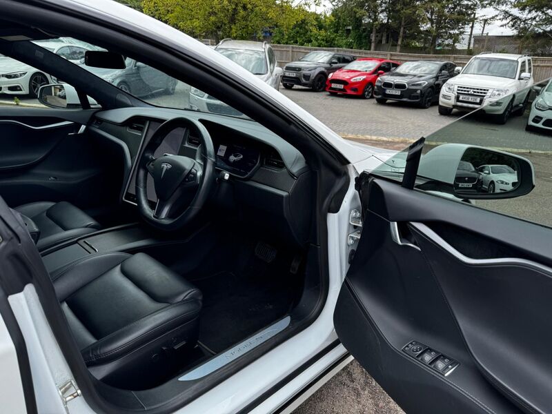 TESLA MODEL S