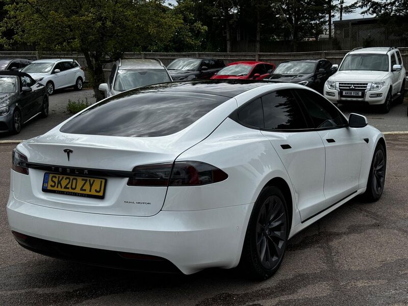 TESLA MODEL S