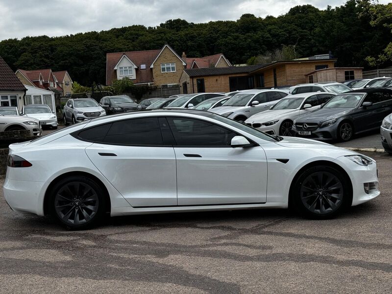 TESLA MODEL S