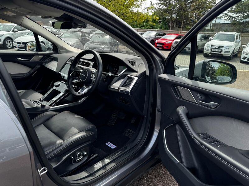 JAGUAR I-Pace