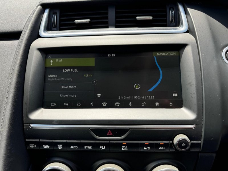 JAGUAR E-PACE