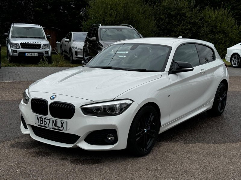 BMW 1 SERIES