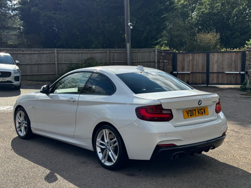 BMW 2 SERIES