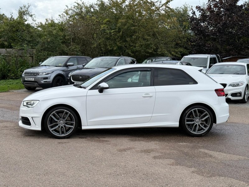 AUDI S3