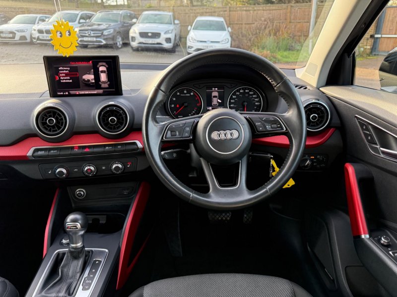 AUDI Q2