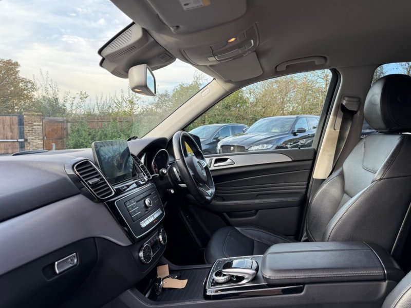 MERCEDES-BENZ GLE CLASS