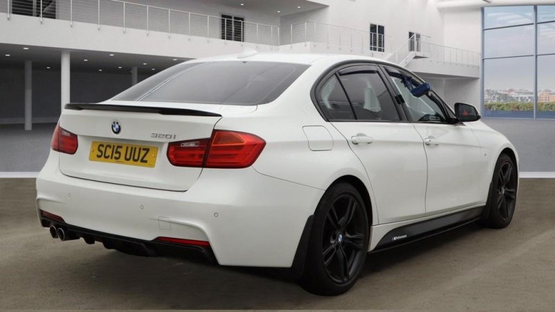 BMW 3 SERIES