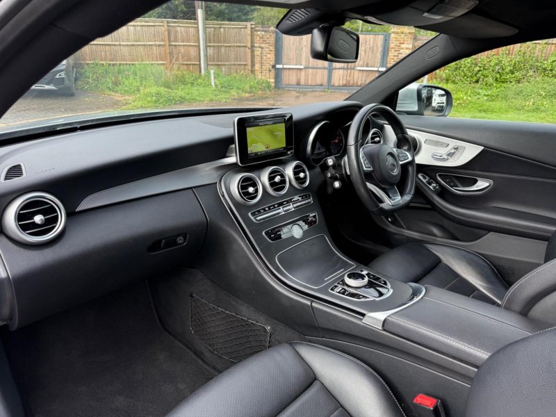 MERCEDES-BENZ C CLASS