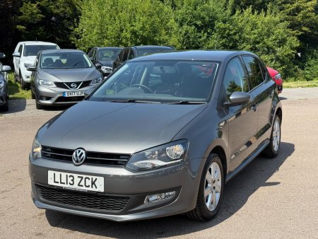 VOLKSWAGEN POLO