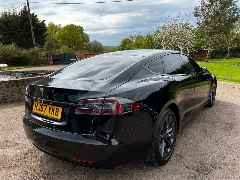 TESLA MODEL S