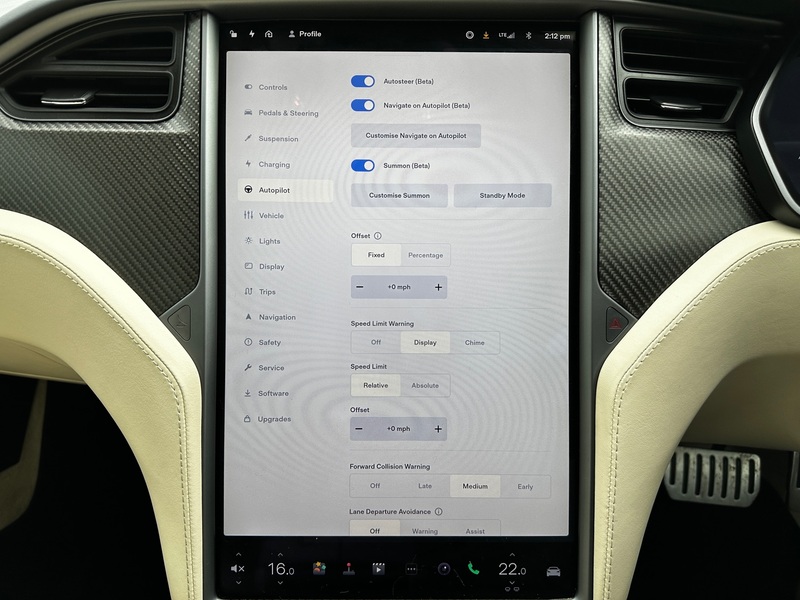 TESLA MODEL S