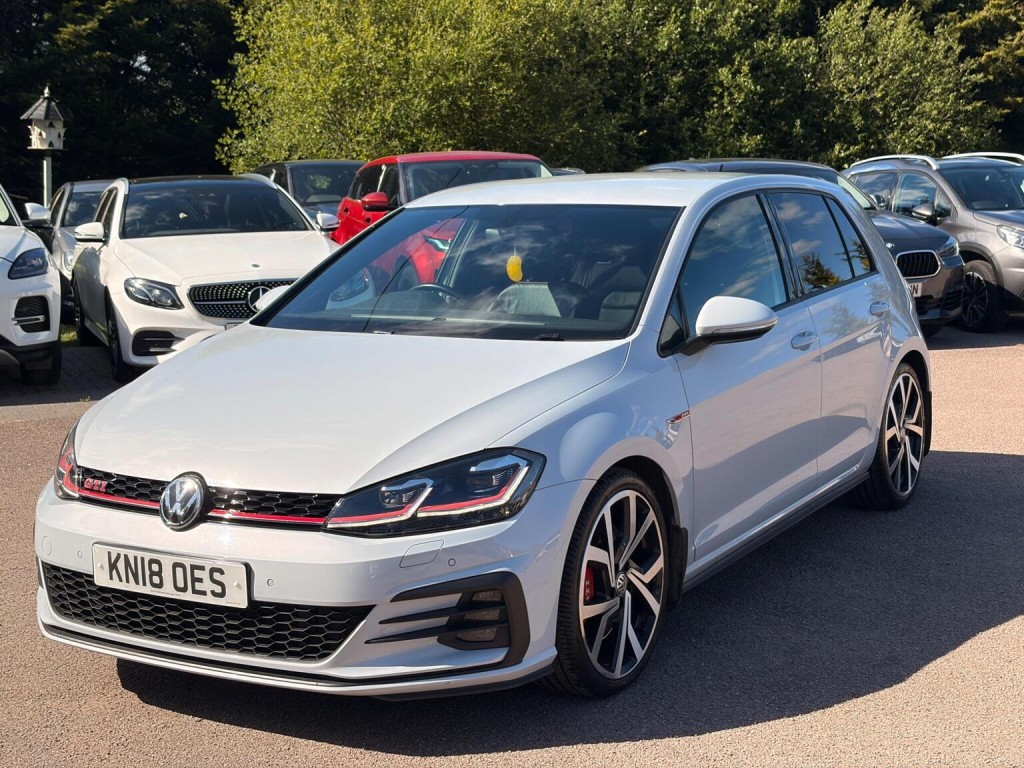 2018 Volkswagen GOLF