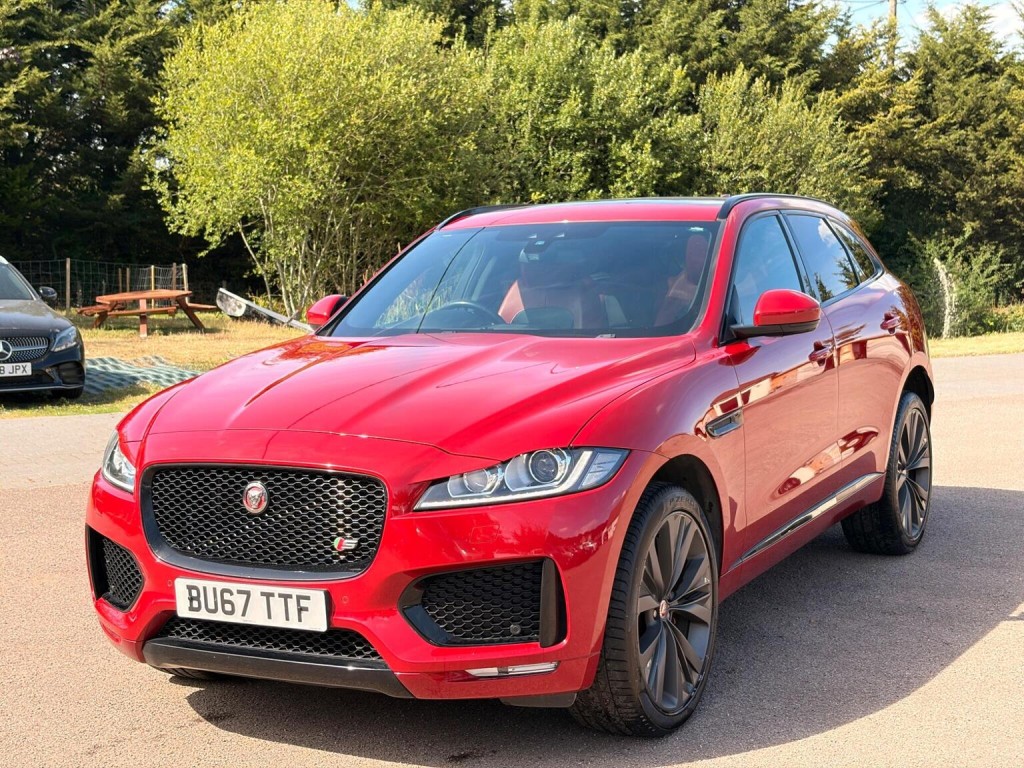 2017 Jaguar F-pace