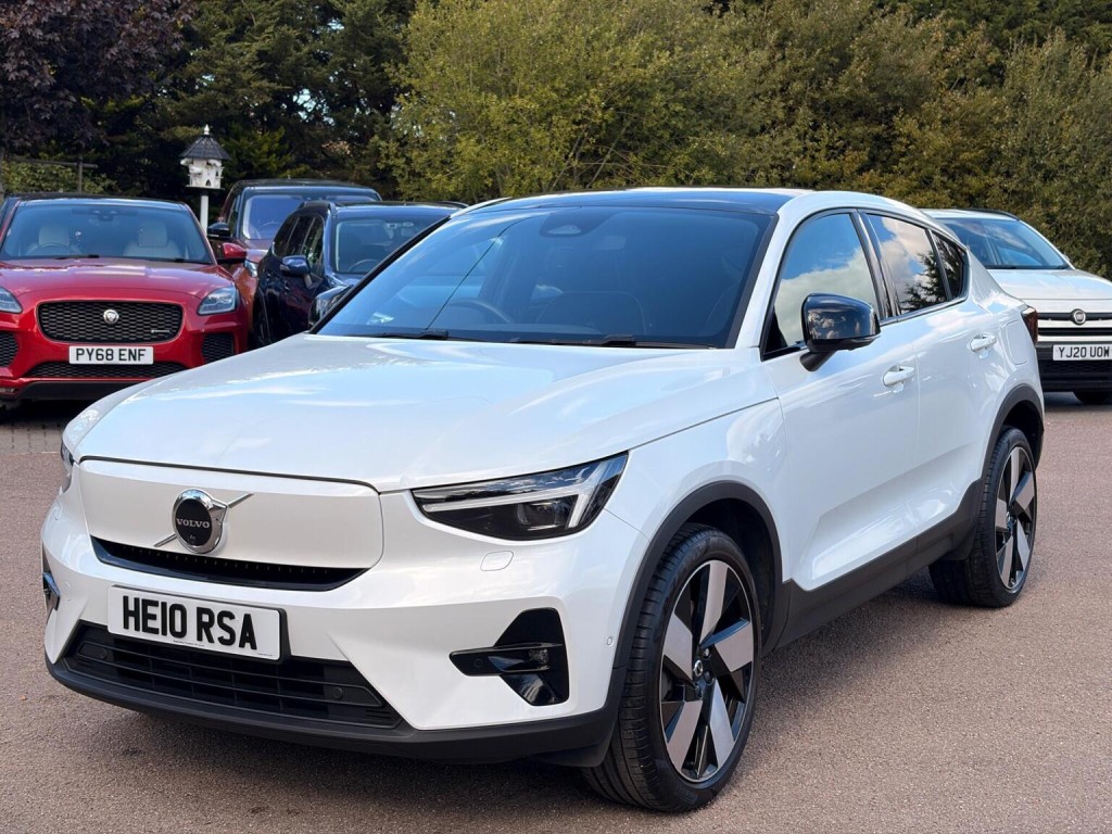 2022 Volvo C40